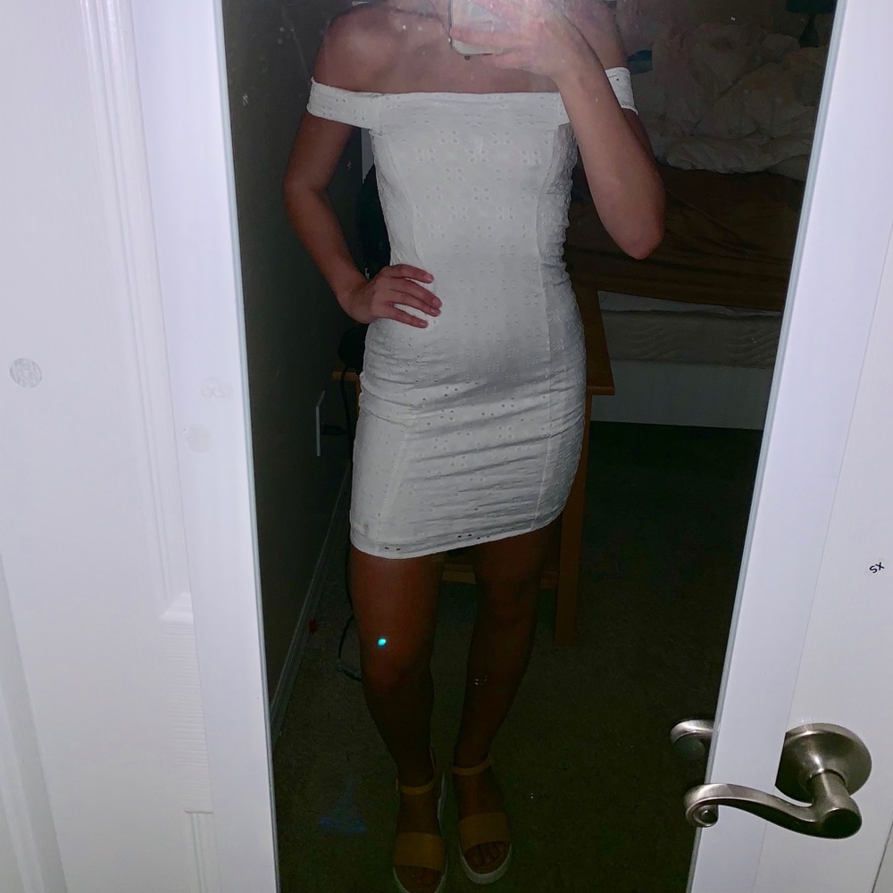 NWT PacSun off the shoulder bodycon dress